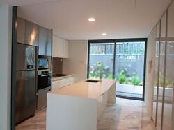 Illoura (D10), Terrace #411474481